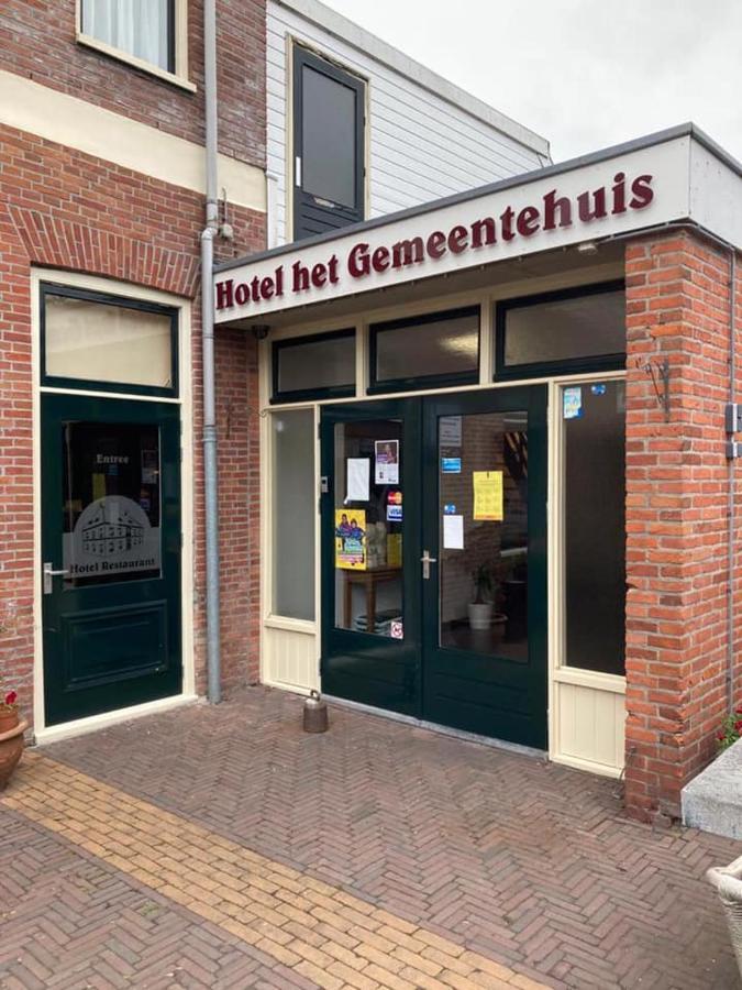 Hotel Het Gemeentehuis Uithuizen Exterior photo